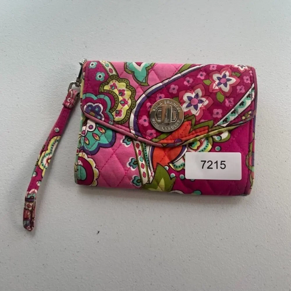 Vera Bradley Pink Paisley Hand Clutch With Removable Hand Strap